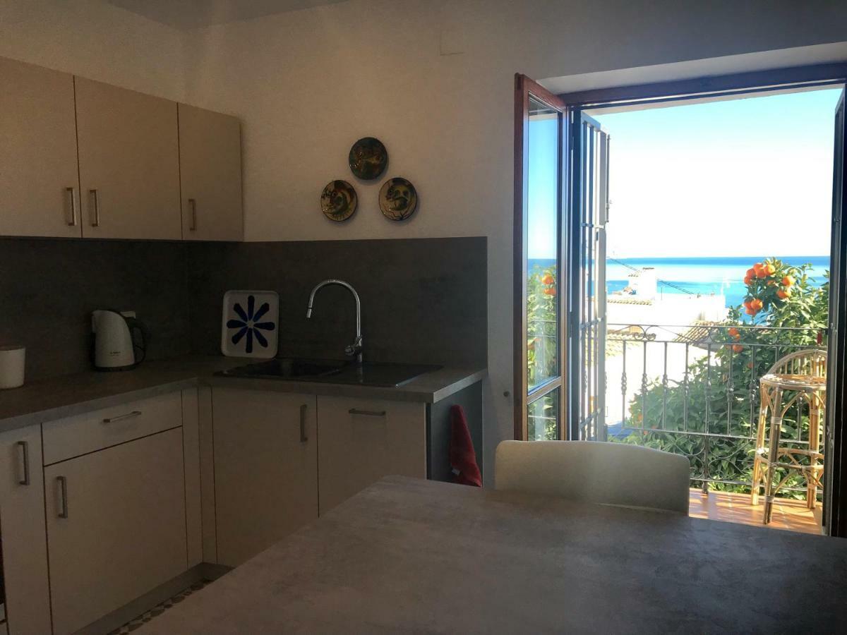 Вилла Altea Town House Sea View Экстерьер фото